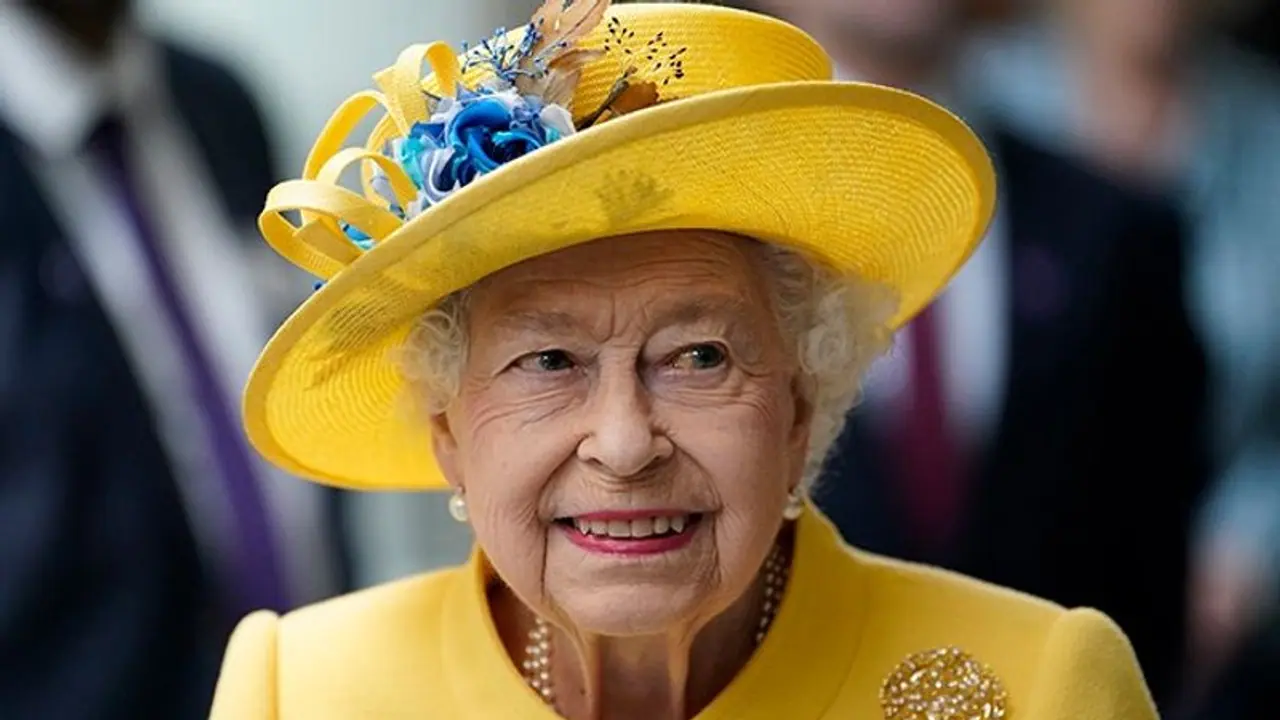 എലിസബത്ത് രാജ്ഞി അവസാന കാലത്ത് ക്യാന്‍സര്‍ രോഗിയായിരുന്നുവെന്ന് വെളിപ്പെടുത്തല്‍