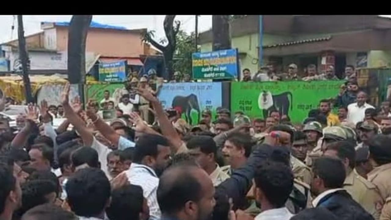 ಚಿಕ್ಕಮಗಳೂರು: ಕಾಡಾನೆ ದಾಳಿಗೆ ಕೂಲಿ ಕಾರ್ಮಿಕ ಬಲಿ: ಅರಣ್ಯ ಇಲಾಖೆ ವಿರುದ್ಧ ಆಕ್ರೋಶ 