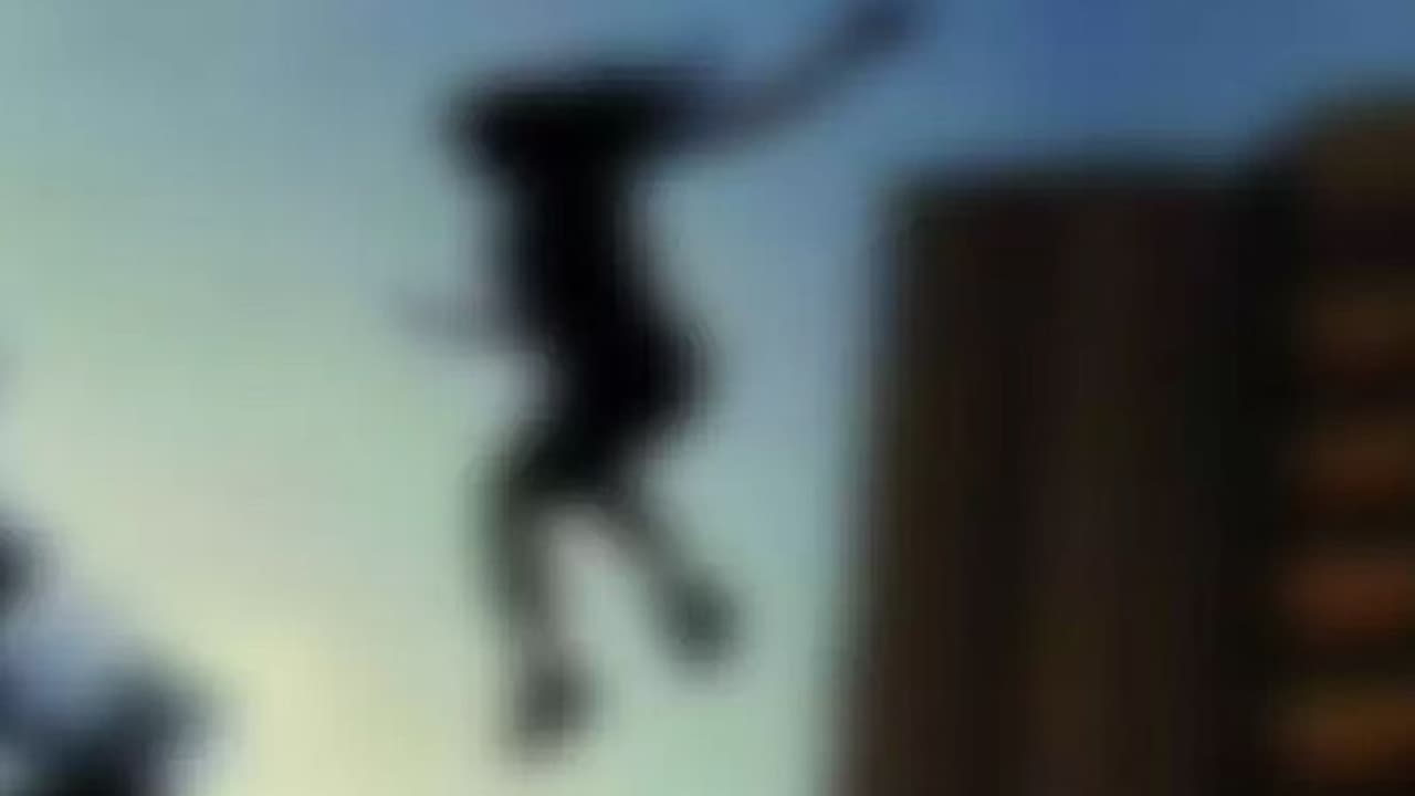 बचपन की सहेली की लाश देख 19 साल की लड़की ने छत से कूदकर दी जान, दोनों हमेशा रहती थी साथ बचपन की सहेली की लाश देख 19 साल की लड़की ने छत से कूदकर दी जान, दोनों हमेशा रहती थी साथ