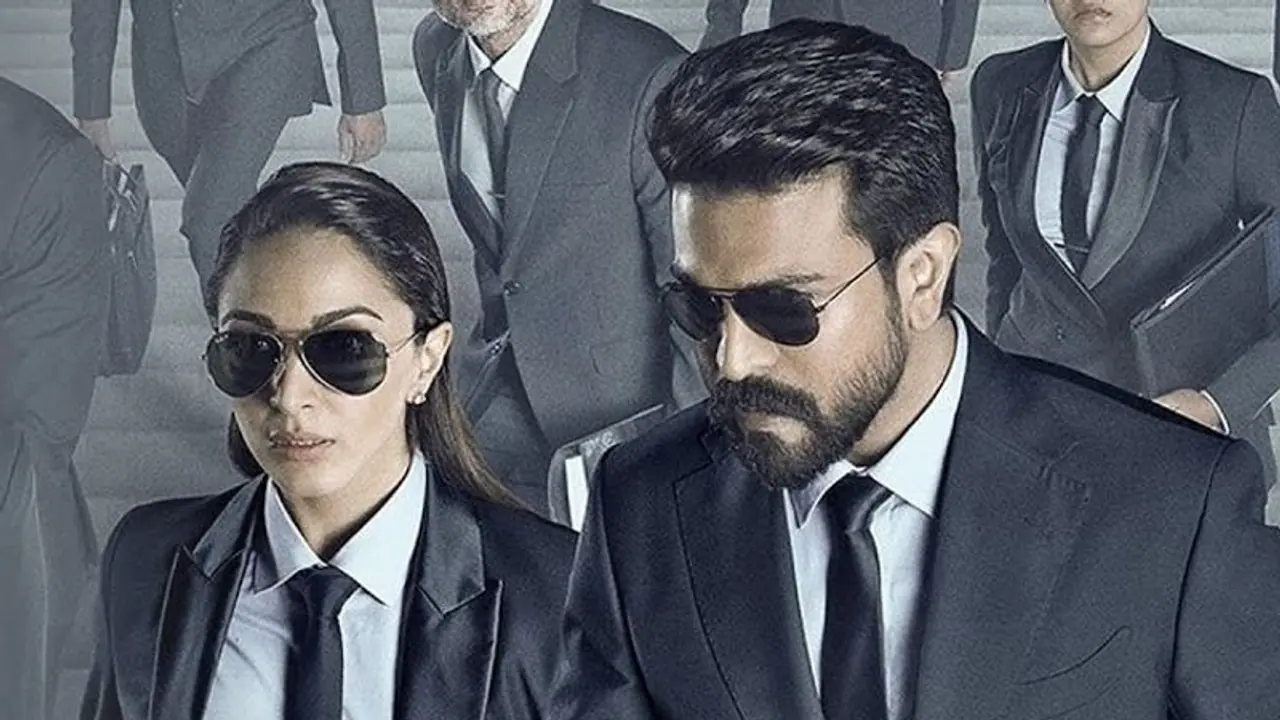 #RC15: రామ్ చరణ్, శంకర్ చిత్రం రిలీజ్ డేట్ ఫిక్స్ , ఫెరఫెక్ట్ టైమ్ #RC15: రామ్ చరణ్, శంకర్ చిత్రం రిలీజ్ డేట్ ఫిక్స్ , ఫెరఫెక్ట్ టైమ్