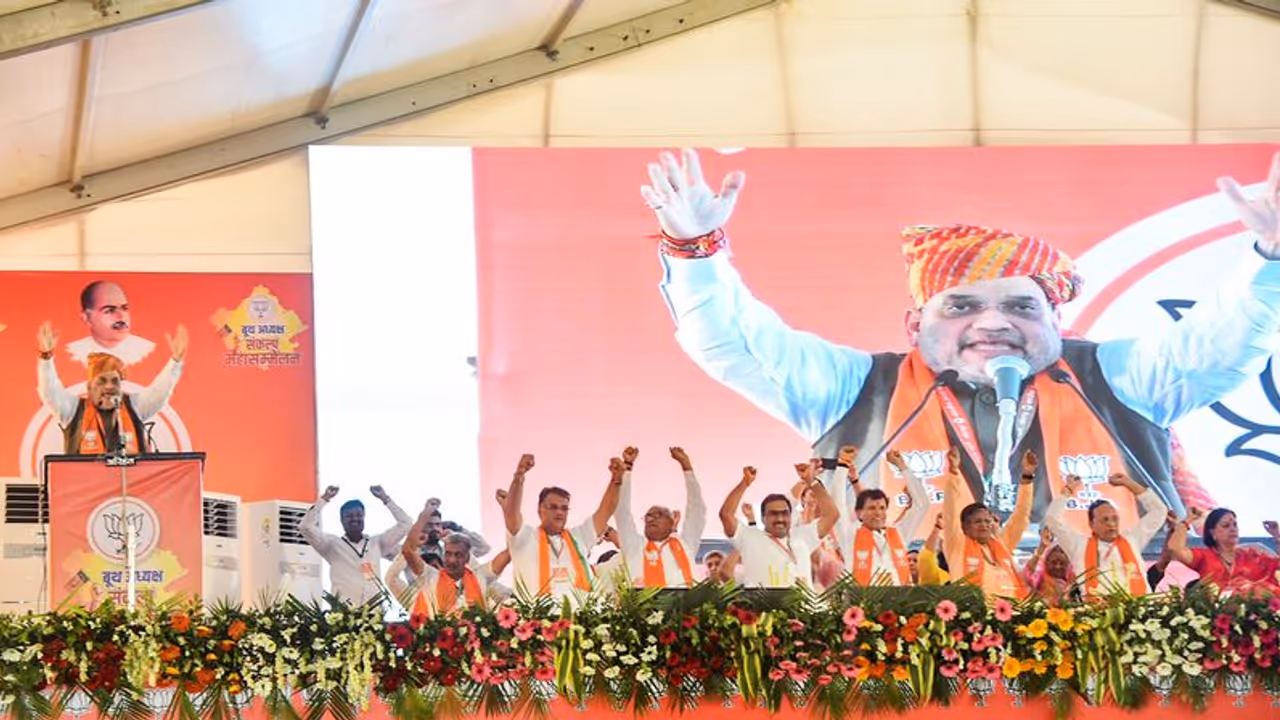 Bharat Jodo Yatra ಭಾರತ ಒಂದು ರಾಷ್ಟ್ರವಲ್ಲ ಎಂದವರಿಂದ ಇದೀಗ ಒಗ್ಗೂಡಿಸುವ ಯಾತ್ರೆ, ರಾಹುಲ್‌ಗೆ ಅಮಿತ್ ಶಾ ಟಾಂಗ್!