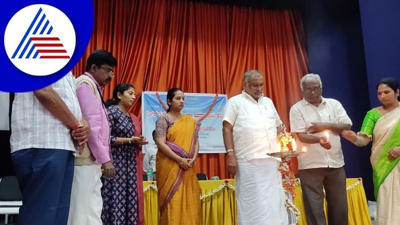 ಗೋಮಾಳ ಉಳುಮೆ ಮಾಡಿದ ಅರ್ಹ ರೈತರಿಗೆ ಶೀಘ್ರ ಹಕ್ಕುಪತ್ರ: ಸಚಿವ ಮಾಧುಸ್ವಾಮಿ ಗೋಮಾಳ ಉಳುಮೆ ಮಾಡಿದ ಅರ್ಹ ರೈತರಿಗೆ ಶೀಘ್ರ ಹಕ್ಕುಪತ್ರ: ಸಚಿವ ಮಾಧುಸ್ವಾಮಿ