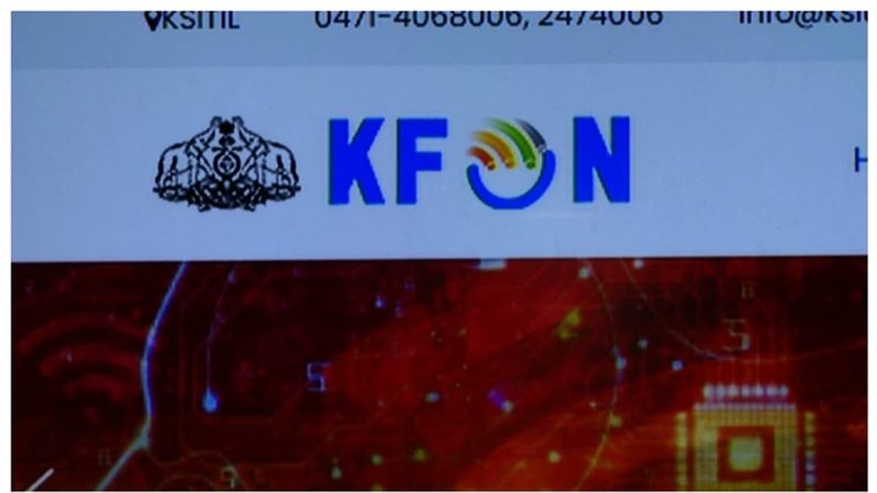 കെ ഫോണില് മറിഞ്ഞത് കോടികള്, ഉപകരാറുകള് മുന്നറിയിപ്പില്ലാതെ റദ്ദാക്കി, ഓഫീസ് പൂട്ടിക്കെട്ടി കമ്പനി കെ ഫോണില് മറിഞ്ഞത് കോടികള്, ഉപകരാറുകള് മുന്നറിയിപ്പില്ലാതെ റദ്ദാക്കി, ഓഫീസ് പൂട്ടിക്കെട്ടി കമ്പനി