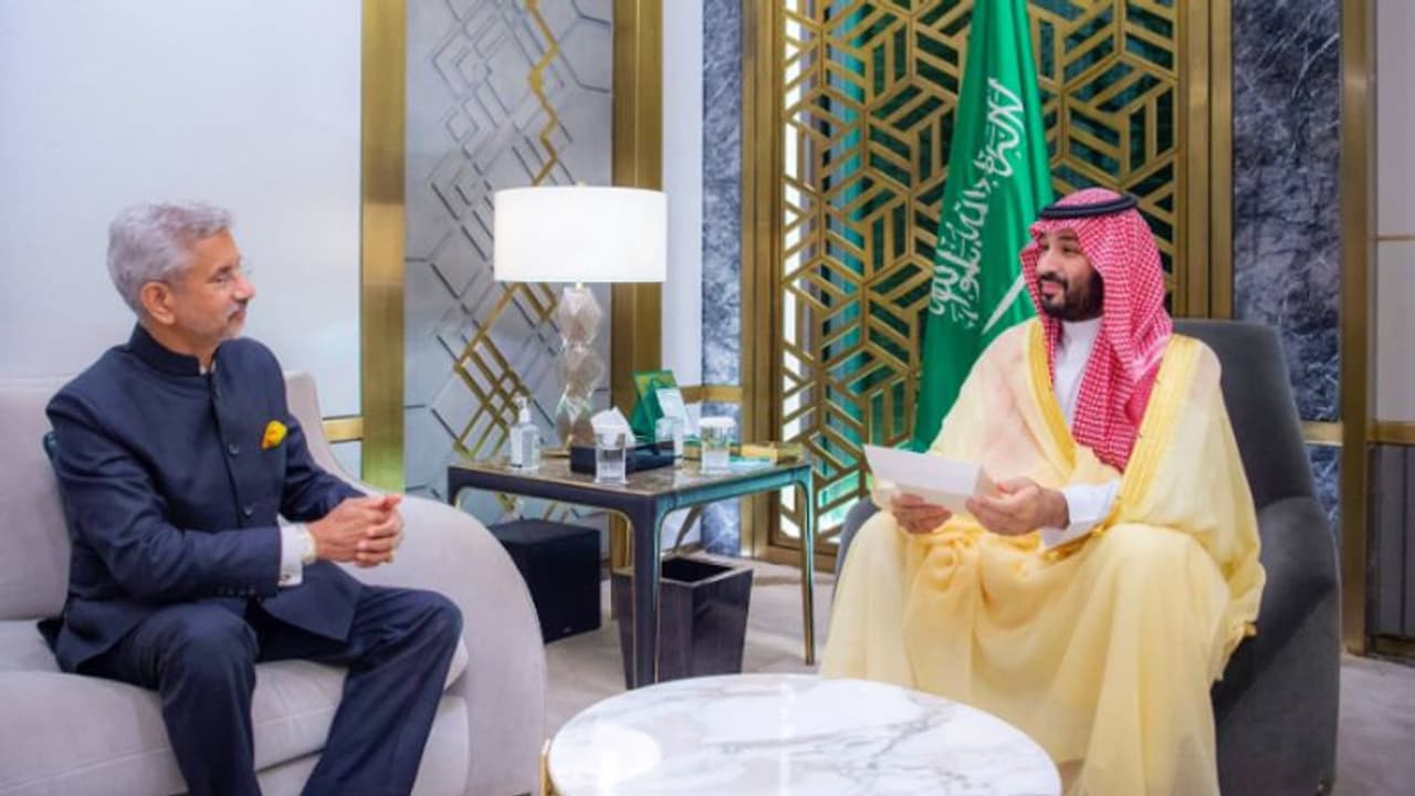 EAM visit Saudi "ವಿಶ್ವಸಂಸ್ಥೆ ಭದ್ರತಾ ಮಂಡಳಿಯ ಖಾಯಂ ಸದಸ್ಯತ್ವಕ್ಕೆ ಭಾರತ ಅರ್ಹ" 