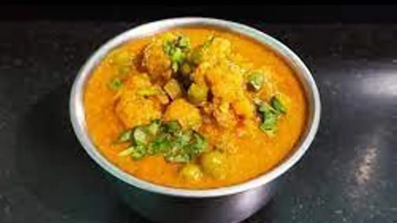 எப்பவும் இட்லிக்கு தோசைக்கு சட்னி தானா..?! ஒருமுறை இந்த குருமா ட்ரை பண்ணுங்க.. அட்டகாசமாக இருக்கும்!