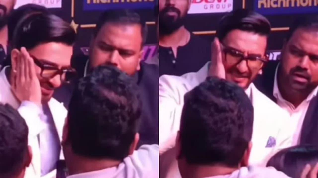 SIIMA AWARDS 2022: भीड़ में रणवीर सिंह को पड़ा थप्पड़, एक्टर ने दिया ऐसा रिएक्शन SIIMA AWARDS 2022: भीड़ में रणवीर सिंह को पड़ा थप्पड़, एक्टर ने दिया ऐसा रिएक्शन