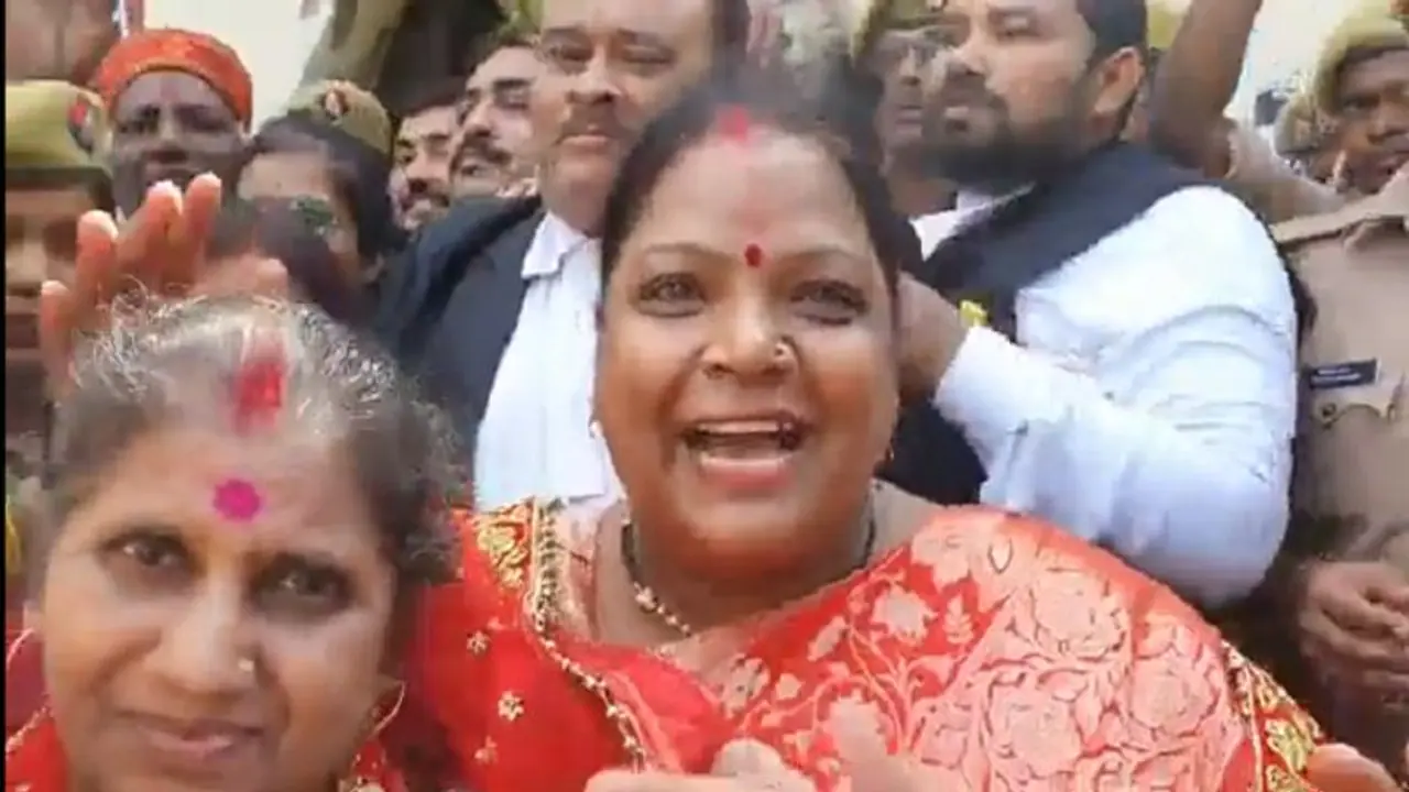 ज्ञानवापी मामले में कोर्ट का फैसला सुन रेखा पाठक ने कहा हम लोगों ने इतिहास रच दिया ज्ञानवापी मामले में कोर्ट का फैसला सुन रेखा पाठक ने कहा हम लोगों ने इतिहास रच दिया