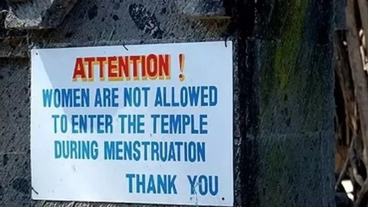 மாதவிலக்கு நேரங்களில் பெண்கள் கோவிலுக்கு செல்ல கூடாது..காரணம் இதுதான்! மாதவிலக்கு நேரங்களில் பெண்கள் கோவிலுக்கு செல்ல கூடாது..காரணம் இதுதான்!