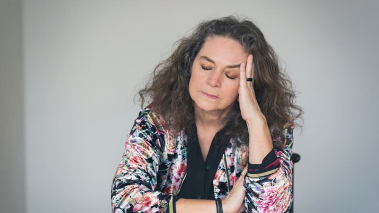 मेनोपॉज की वजह से यहां महिलाएं जॉब छोड़ने को मजबूर, अब तक 10 लाख औरतों ने दिया इस्तीफा मेनोपॉज की वजह से यहां महिलाएं जॉब छोड़ने को मजबूर, अब तक 10 लाख औरतों ने दिया इस्तीफा