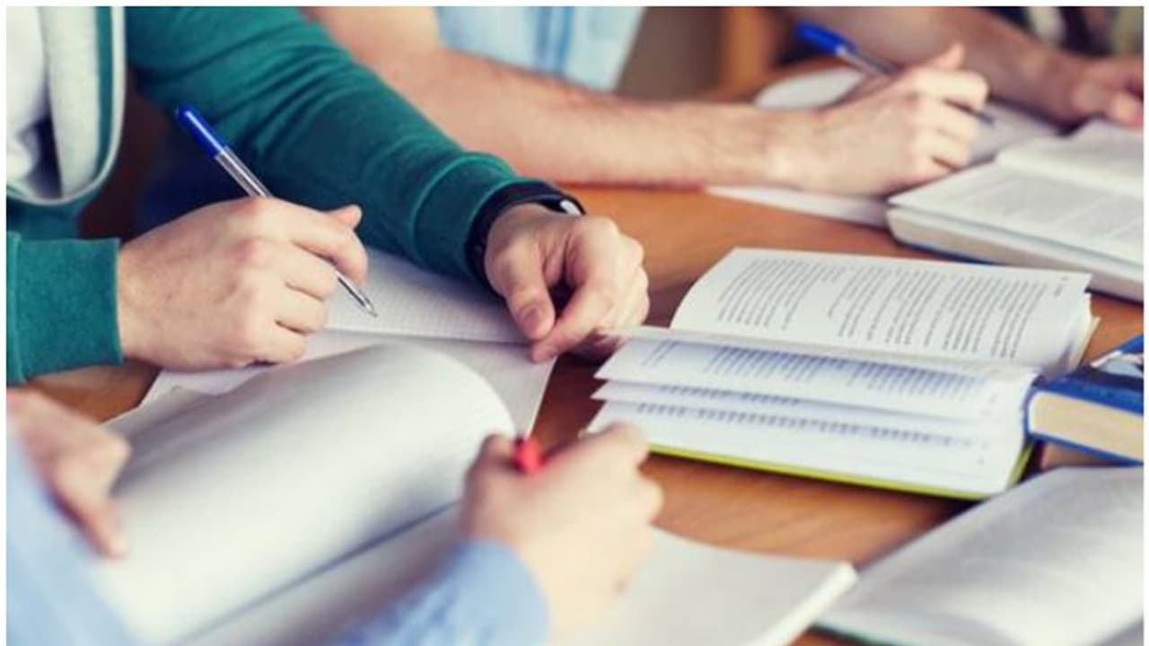 വിദ്യാർത്ഥികൾക്കായി എൻട്രൻസ് കോച്ചിംഗ് ക്ലാസുകൾ ആരംഭിച്ച് പട്ടികവർഗ വികസന വകുപ്പ് വിദ്യാർത്ഥികൾക്കായി എൻട്രൻസ് കോച്ചിംഗ് ക്ലാസുകൾ ആരംഭിച്ച് പട്ടികവർഗ വികസന വകുപ്പ്