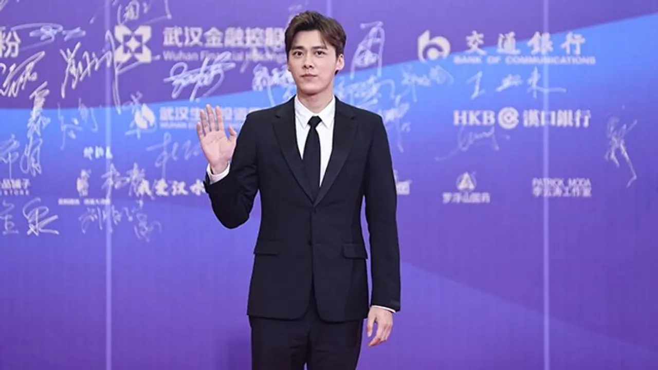 Chinese Actor Li Yifeng arrested for soliciting sex workers; top global brands like Prada and others cut ties Chinese Actor Li Yifeng arrested for soliciting sex workers; top global brands like Prada and others cut ties