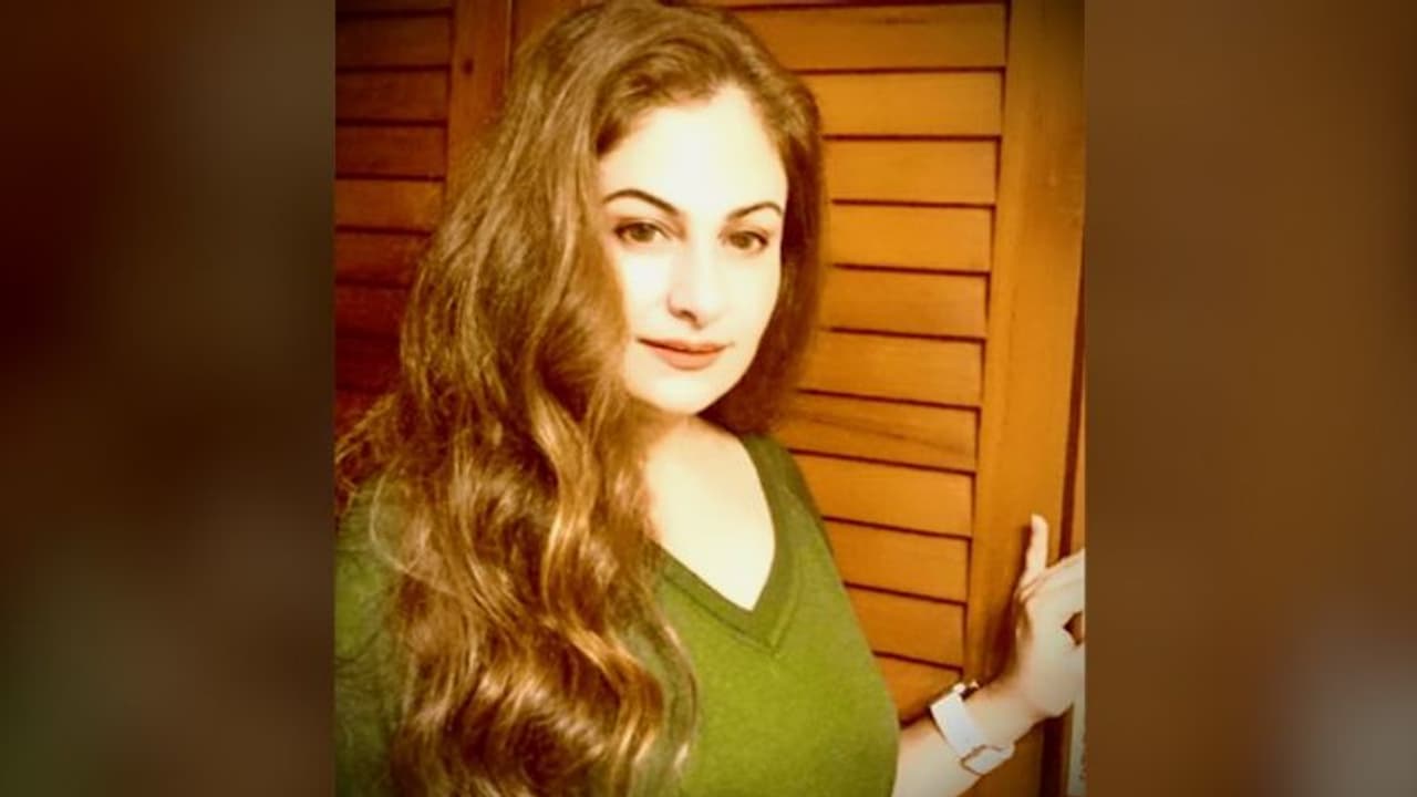 सलमान खान की भाभी नहीं बनना चाहती थी आएशा जुल्का, Hush Hush वेब शो एक्ट्रेस ने खोला राज सलमान खान की भाभी नहीं बनना चाहती थी आएशा जुल्का, Hush Hush वेब शो एक्ट्रेस ने खोला राज