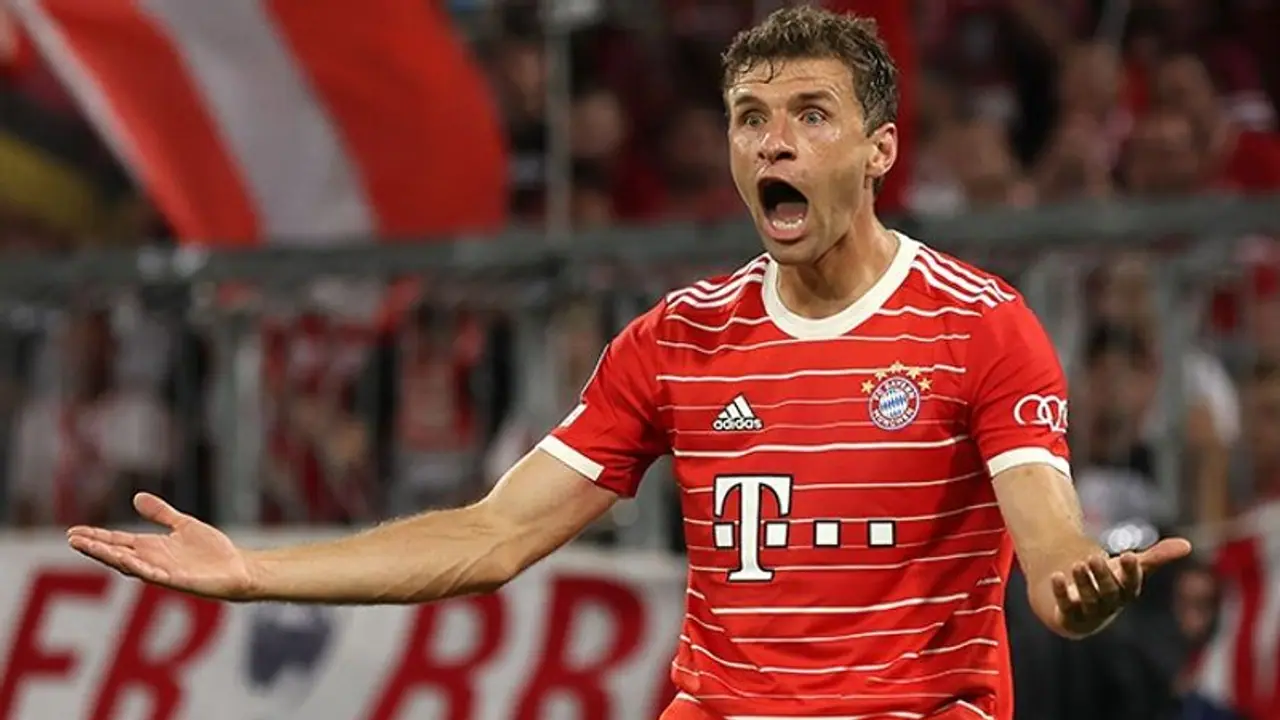 Thomas Muller's house burgled during Bayern Munich vs Barcelona Champions League clash Thomas Muller's house burgled during Bayern Munich vs Barcelona Champions League clash