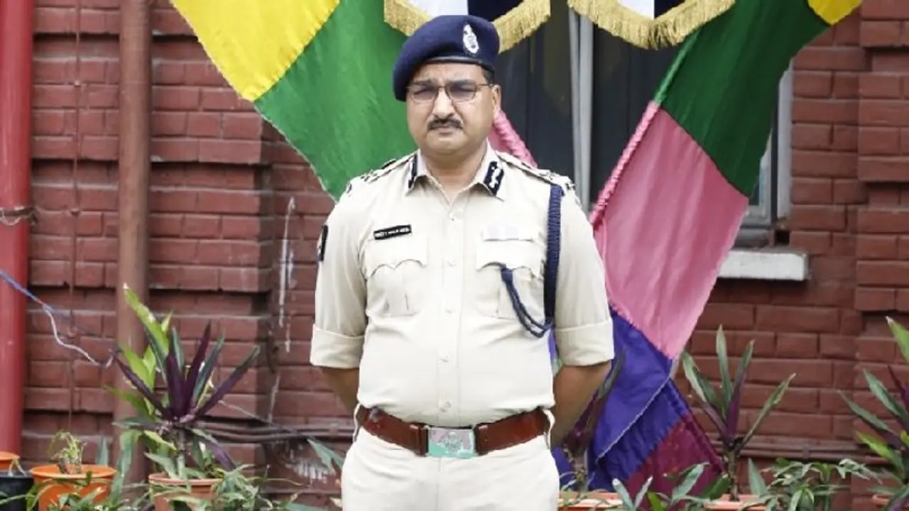 ডেঙ্গির কবল থেকে বাদ পড়লেন না স্বয়ং কলকাতার পুলিশ কমিশনার বিনীত গোয়েলও, কেমন আছে তাঁর শারীরিক অবস্থা?