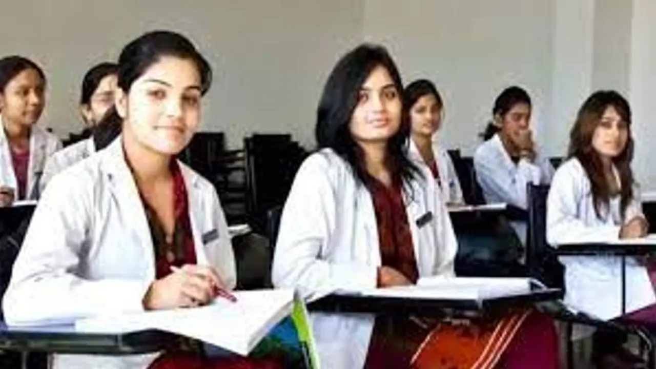 NEET PG 2023: முதுநிலை நீட் தேர்வு தமிழகம் முழுவதும் 25 ஆயிரம் பேர் எழுதினர் NEET PG 2023: முதுநிலை நீட் தேர்வு தமிழகம் முழுவதும் 25 ஆயிரம் பேர் எழுதினர்