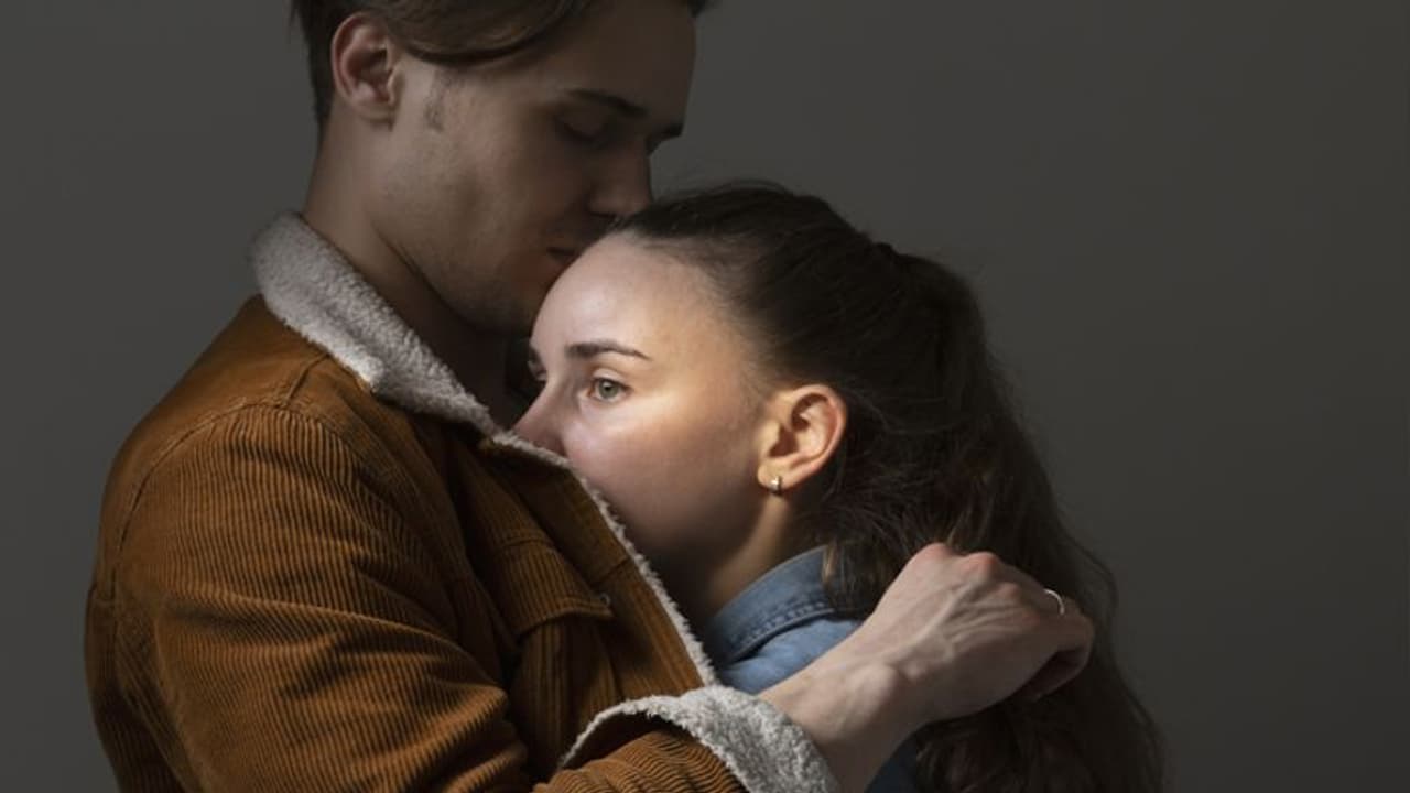 ब्लैक डायरी: 2 साल से उसके साथ रिलेशनशिप में हूं, वो मुझसे बेइंतहां प्यार करती है लेकिन अब... ब्लैक डायरी: 2 साल से उसके साथ रिलेशनशिप में हूं, वो मुझसे बेइंतहां प्यार करती है लेकिन अब...