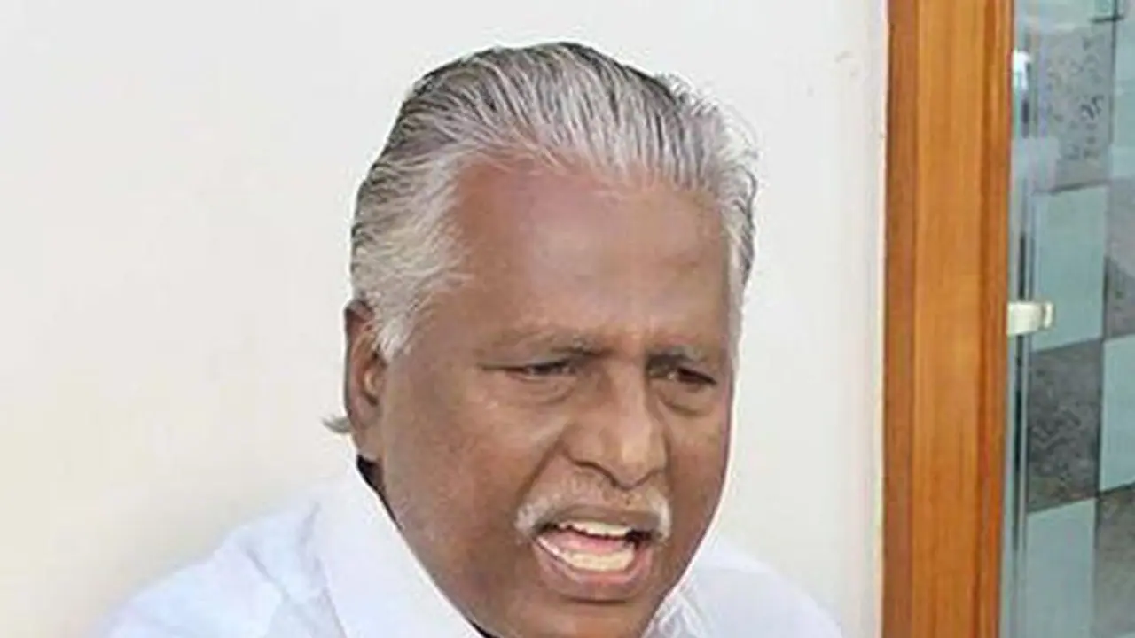 ஓபிஎஸ், டிடிவி தினகரன் இருவரும் அரசியல் அனாதையாகிவிட்டனர் கே.பி.முனுசாமி காட்டம் ஓபிஎஸ், டிடிவி தினகரன் இருவரும் அரசியல் அனாதையாகிவிட்டனர் கே.பி.முனுசாமி காட்டம்