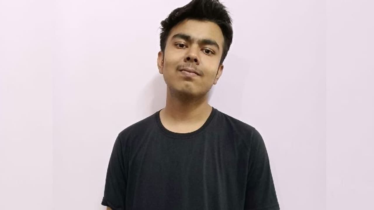 जयपुर के इस स्टूडेंट में गजब काबिलियत: इंस्टाग्राम की गलती बताकर एक झटके में कमाए 38 लाख रु. जयपुर के इस स्टूडेंट में गजब काबिलियत: इंस्टाग्राम की गलती बताकर एक झटके में कमाए 38 लाख रु.