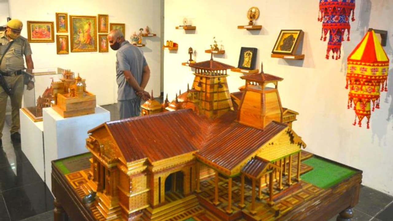 പ്രധാനമന്ത്രിക്ക് ലഭിച്ച സമ്മാനങ്ങൾ ലേലത്തിന്; ലഭിക്കുന്ന തുക ഈ ലക്ഷ്യത്തിനായി 