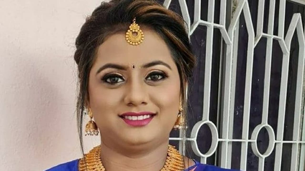 ಲಿಫ್ಟ್ ಜೊತೆ ಆಟ ಬೇಡ : ಲಿಫ್ಟ್‌ನಲ್ಲಿ ಸಿಲುಕಿ ಟೀಚರ್ ಸಾವು