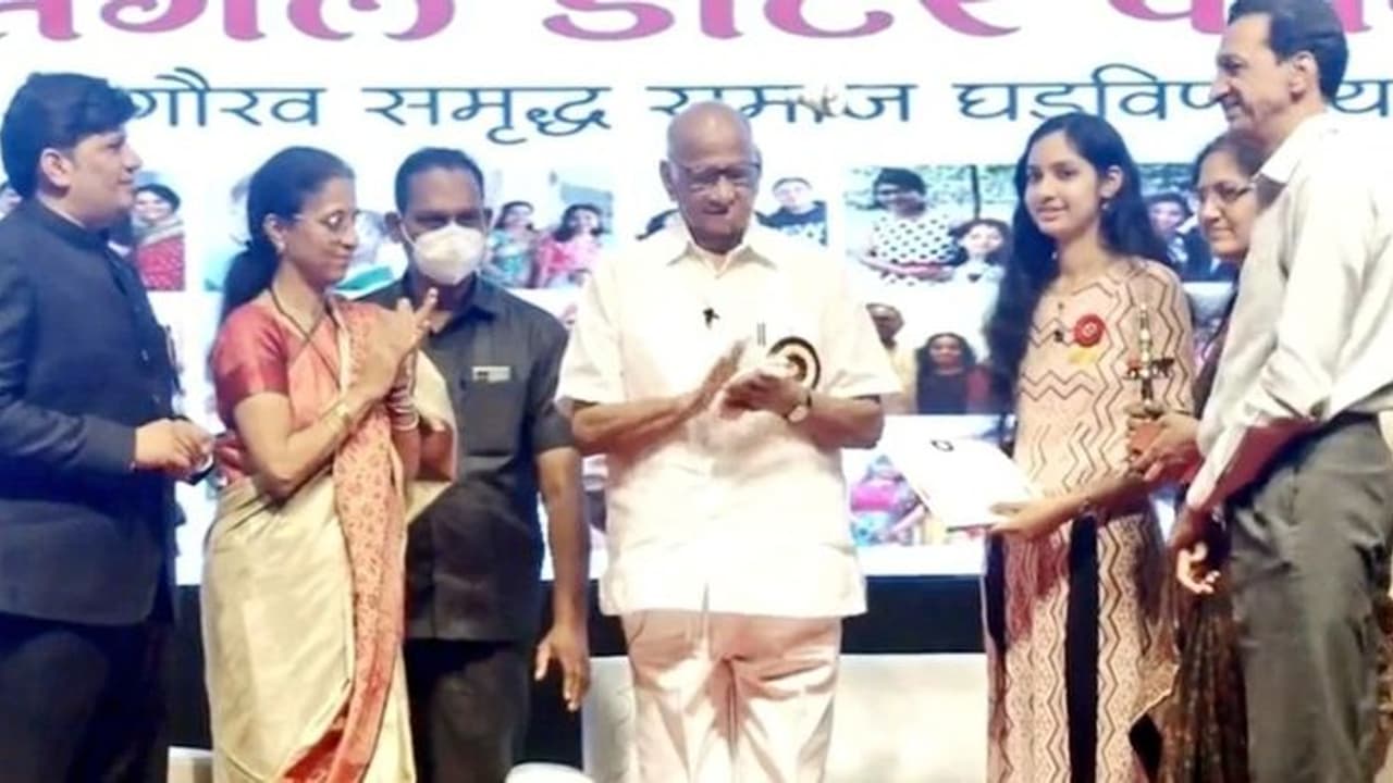 చట్టసభల్లో మహిళా రిజర్వేషన్లు కల్పించడం ఉత్తర భారతానికి, పార్లమెంట్ కు ఇష్టం లేదు శరద్ పవార్ చట్టసభల్లో మహిళా రిజర్వేషన్లు కల్పించడం ఉత్తర భారతానికి, పార్లమెంట్ కు ఇష్టం లేదు శరద్ పవార్