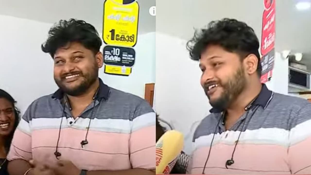 'ഞാനും രണ്ട് ടിക്കറ്റെടുത്തു, പക്ഷേ കിട്ടിയത് ഞാൻ വിറ്റ ടിക്കറ്റിന്': 25 കോടി വിറ്റ നന്ദു പറയുന്നു 'ഞാനും രണ്ട് ടിക്കറ്റെടുത്തു, പക്ഷേ കിട്ടിയത് ഞാൻ വിറ്റ ടിക്കറ്റിന്': 25 കോടി വിറ്റ നന്ദു പറയുന്നു