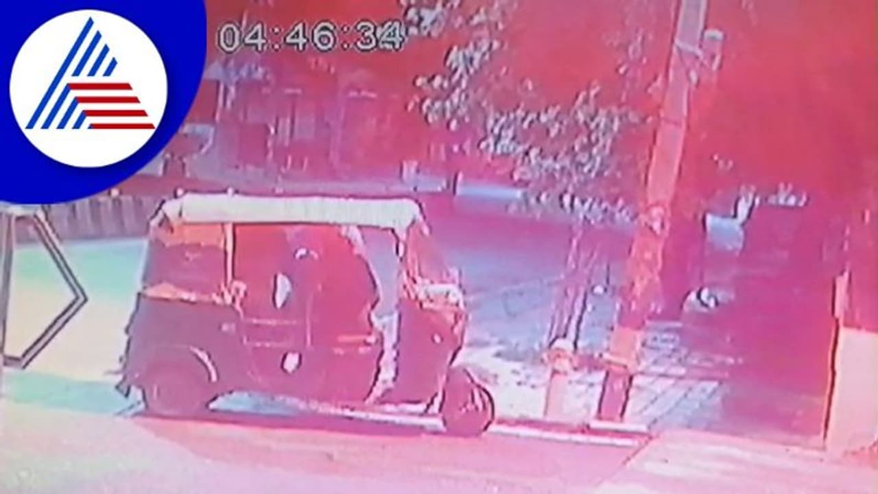 ಸ್ಮಾರ್ಟ್ ಸಿಟಿ ಯೋಜನೆಯಡಿ ನಿರ್ಮಾಣವಾಗಿರುವ ರಸ್ತೆಗಳಲ್ಲಿ ಕಳ್ಳರ ಕಾಟ, ಕಂಬಗಳ ಕಳ್ಳತನ! ಸ್ಮಾರ್ಟ್ ಸಿಟಿ ಯೋಜನೆಯಡಿ ನಿರ್ಮಾಣವಾಗಿರುವ ರಸ್ತೆಗಳಲ್ಲಿ ಕಳ್ಳರ ಕಾಟ, ಕಂಬಗಳ ಕಳ್ಳತನ!