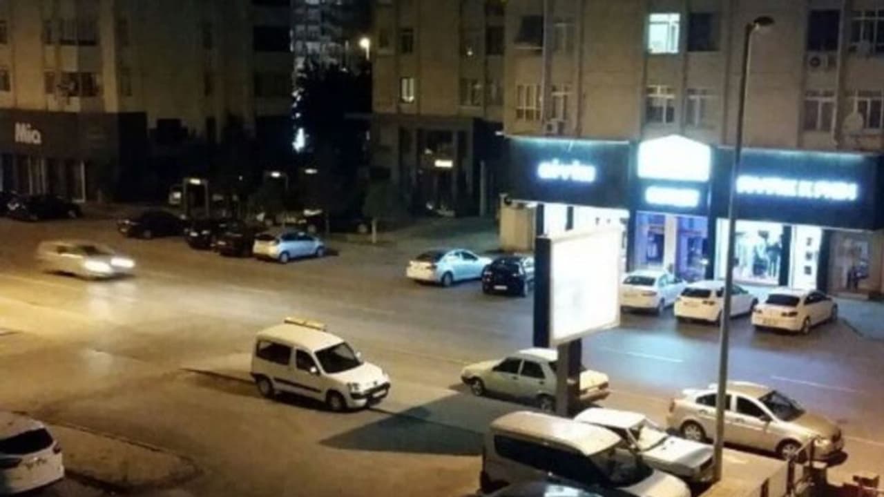 കുവൈത്തില്‍ അര്‍ദ്ധരാത്രിക്ക് ശേഷം വ്യാപാര സ്ഥാപനങ്ങള്‍ പ്രവര്‍ത്തിക്കരുതെന്ന് ഉത്തരവ്