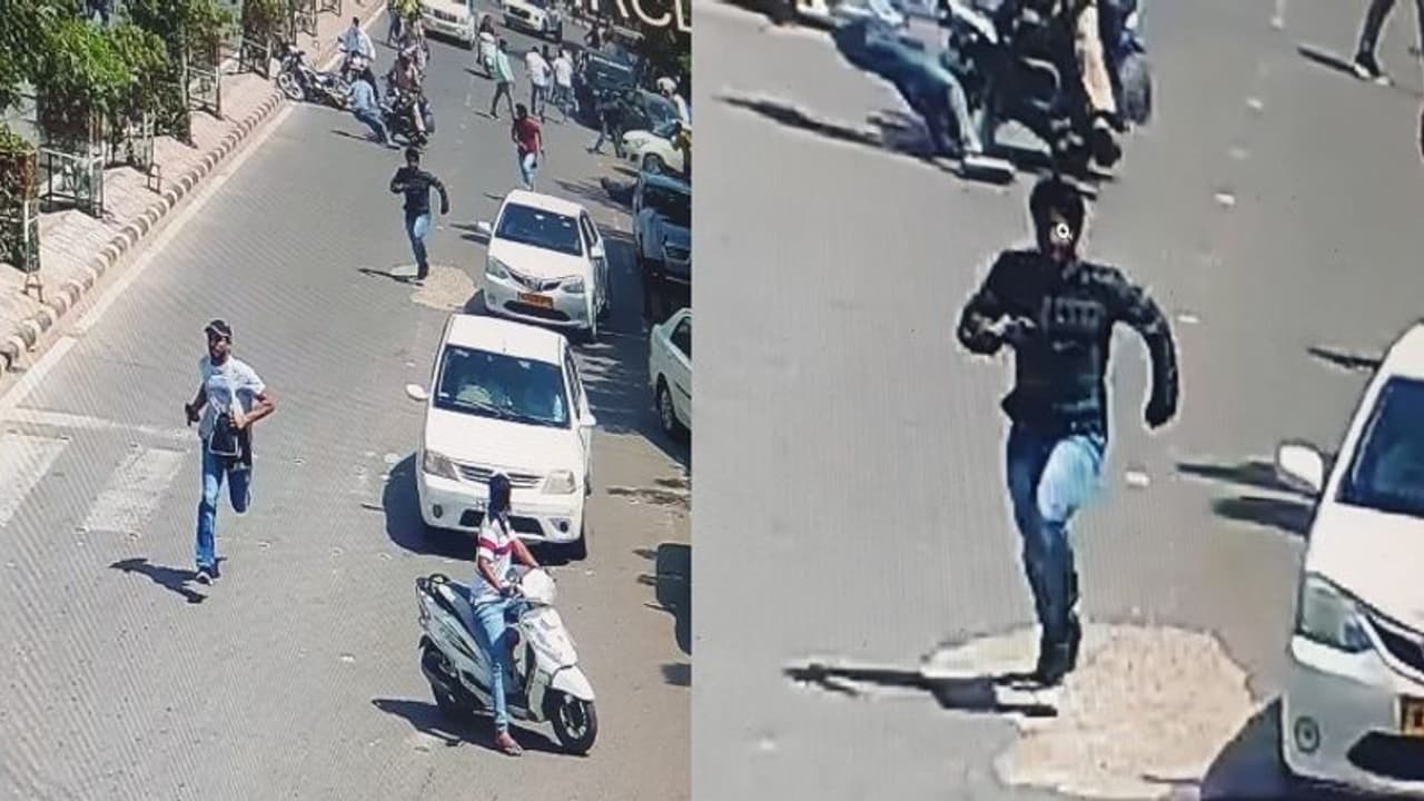 नागौर में गैंगवार: पेशी पर आए गैंगस्टर संदीप शेट्टी को हरियाणा के शूटर्स ने भूना, खून से सनी बॉडी उठा ले गए नागौर में गैंगवार: पेशी पर आए गैंगस्टर संदीप शेट्टी को हरियाणा के शूटर्स ने भूना, खून से सनी बॉडी उठा ले गए