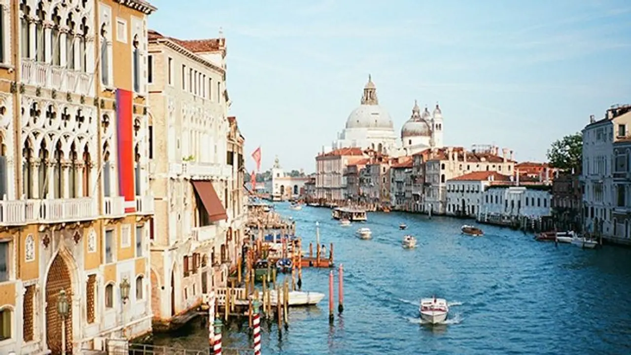 5 romantic destinations honeymooners, should visit in Venice 