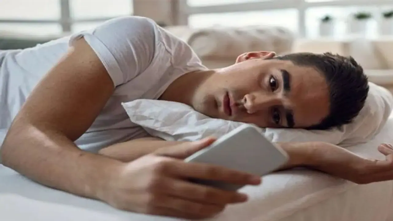 ब्लैक डायरी: मेरी पत्नी है पोर्न स्टार, ढाई साल का हुआ बेटा तो फोन में देखा उसका अश्लील वीडियो ब्लैक डायरी: मेरी पत्नी है पोर्न स्टार, ढाई साल का हुआ बेटा तो फोन में देखा उसका अश्लील वीडियो