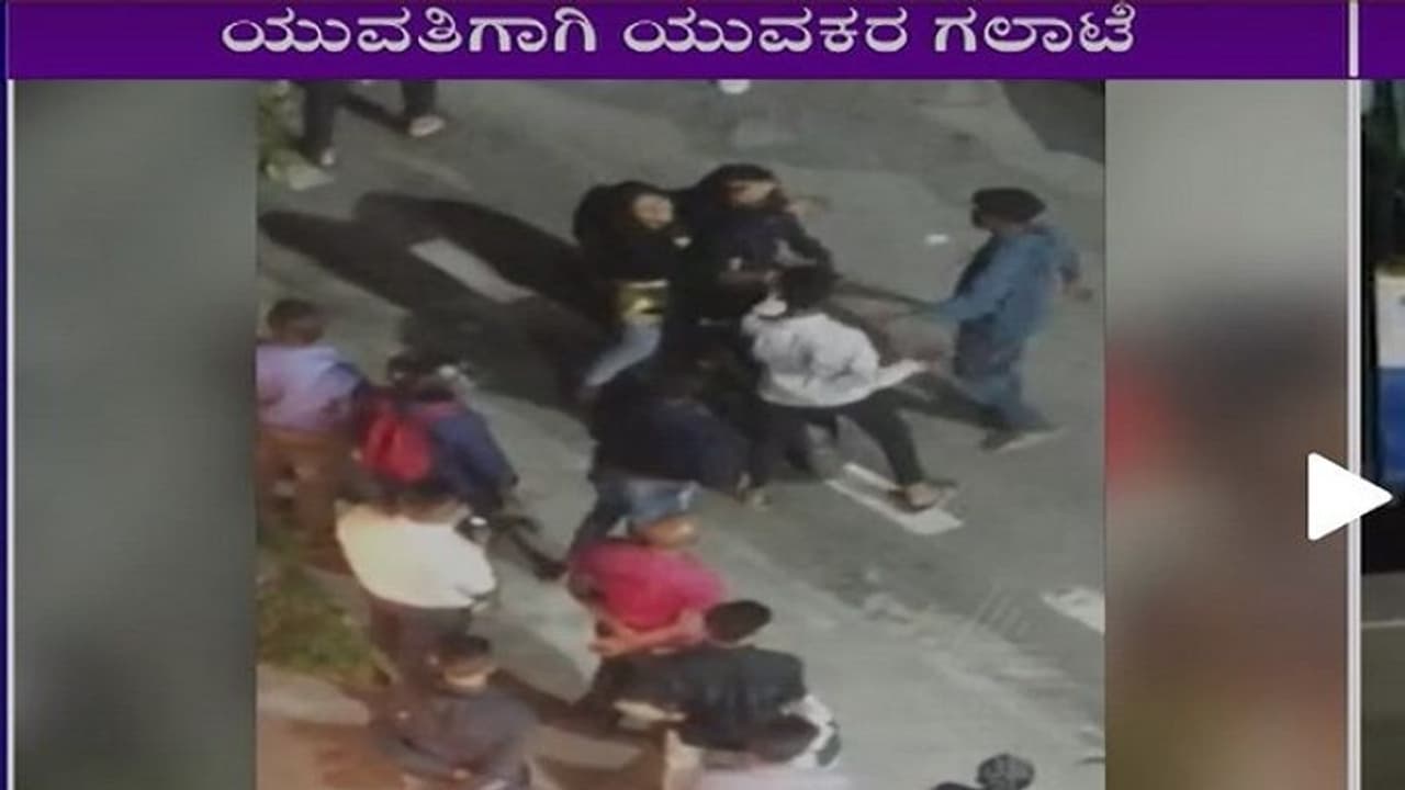 కొత్త బాయ్ఫ్రెండ్తో తిరుగుతన్నదని.. మహిళపై మాజీ ప్రేమికుడి దాడి కొత్త బాయ్ఫ్రెండ్తో తిరుగుతన్నదని.. మహిళపై మాజీ ప్రేమికుడి దాడి