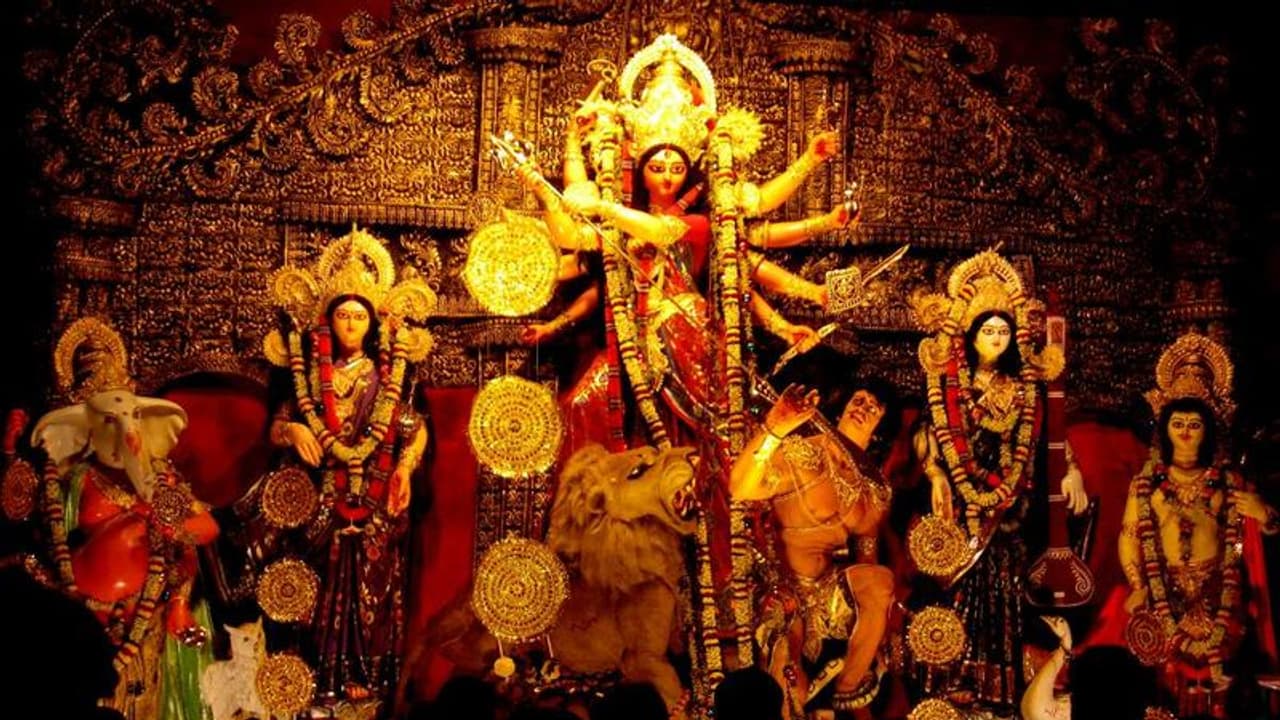 Navratri 2022: नवरात्रि के व्रत में इन 6 नियमों का करें पालन, एक काम तो भूल कर भी ना करें Navratri 2022: नवरात्रि के व्रत में इन 6 नियमों का करें पालन, एक काम तो भूल कर भी ना करें