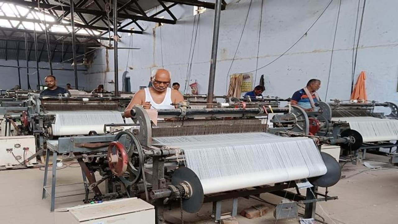  Bagalkot : ನೇಕಾರರ ಸಮಸ್ಯೆ ಇತ್ಯರ್ಥಗೊಳಿಸಿ ಇಲ್ಲವೇ ರಾಜಿನಾಮೆ ನೀಡಿ: ಟಿರಕಿ