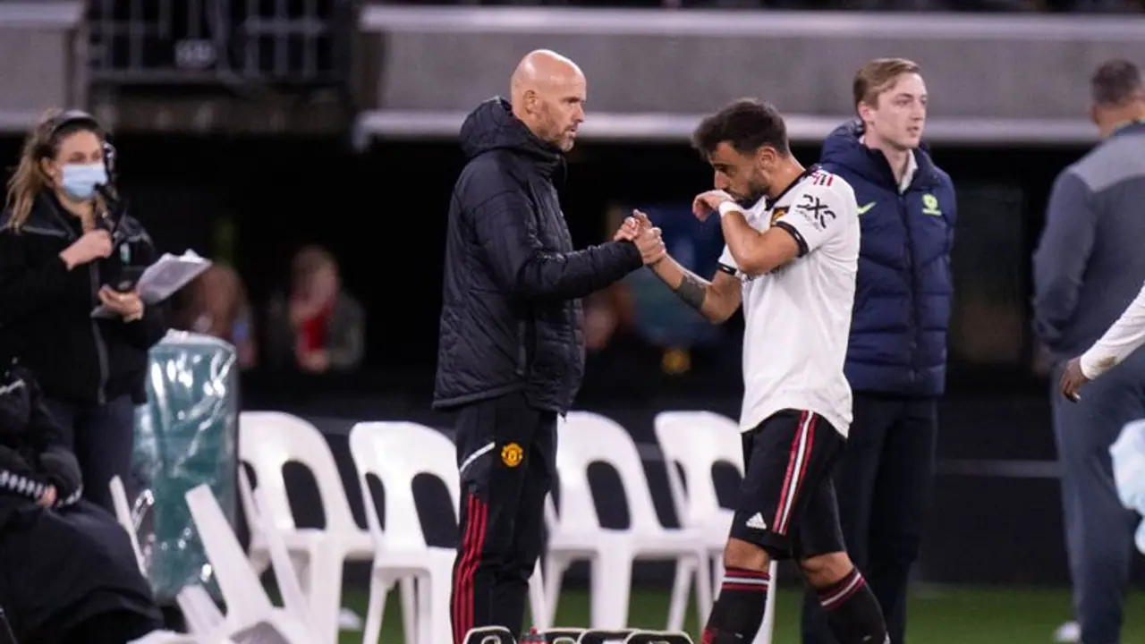 Erik ten Hag backs Bruno Fernandes as Manchester United captain after late goal in the win against Fulham Erik ten Hag backs Bruno Fernandes as Manchester United captain after late goal in the win against Fulham