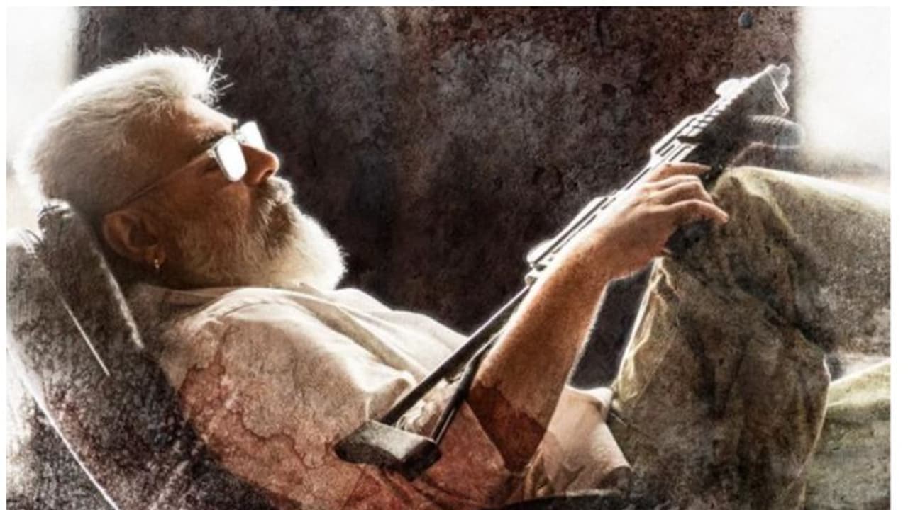 செம்ம மாஸ்..! கையில் துப்பாக்கியோடு அஜித் மிரட்டலாக வெளியான பைரஸ்ட் லுக் போஸ்டர்!