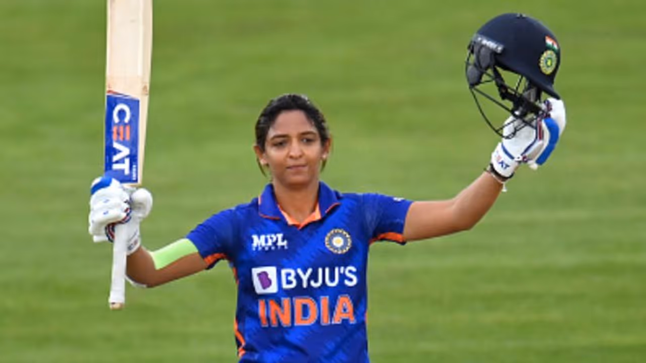 Harmanpreet Kaur’s Biography | Birth | Education | Family | Marriage | Training | Debut Match | Awards | Facts