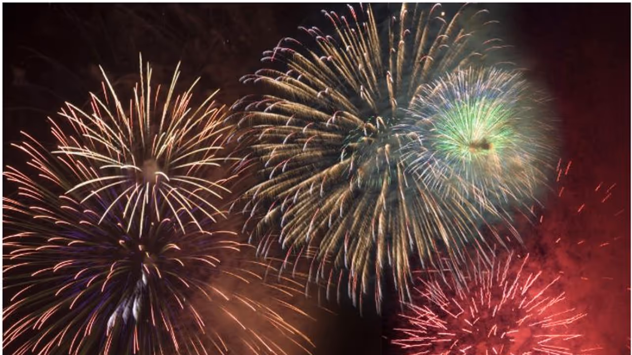 Tragedy strikes Delhi: 21 year old dies in explosion while making firecrackers at home