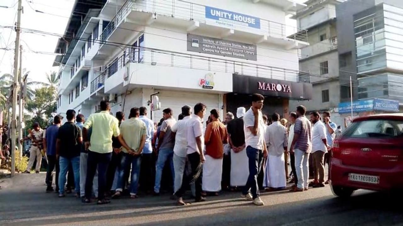 Popular Front of India:யார் இந்த பிஎப்ஐ அமைப்பு? என்ஐஏ ரெய்டில் பிஎப்ஐ நிர்வாகிகள் 100 பேர் கைது?காரணம் என்ன? 