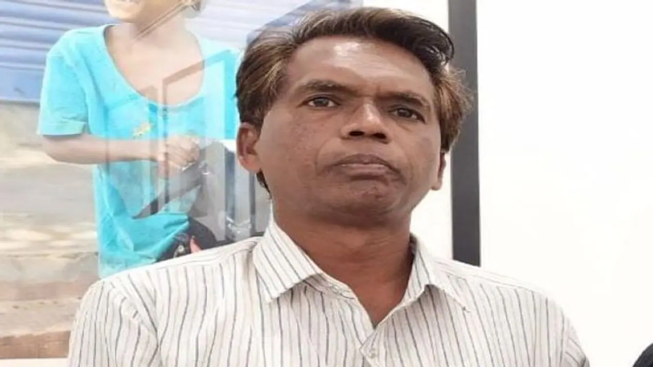 దాసరి మోహన్ కథ : తెలుగు అత్త ఇంగ్లీష్ కోడలు దాసరి మోహన్ కథ : తెలుగు అత్త ఇంగ్లీష్ కోడలు