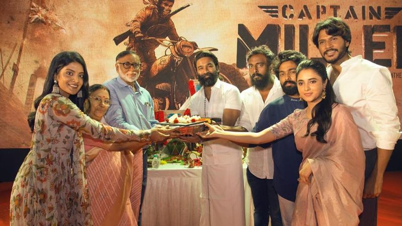 பூஜையுடன் துவங்கிய தனுஷின் 'கேப்டன் மில்லர்' திரைப்படம்..! பூஜையுடன் துவங்கிய தனுஷின் 'கேப்டன் மில்லர்' திரைப்படம்..!