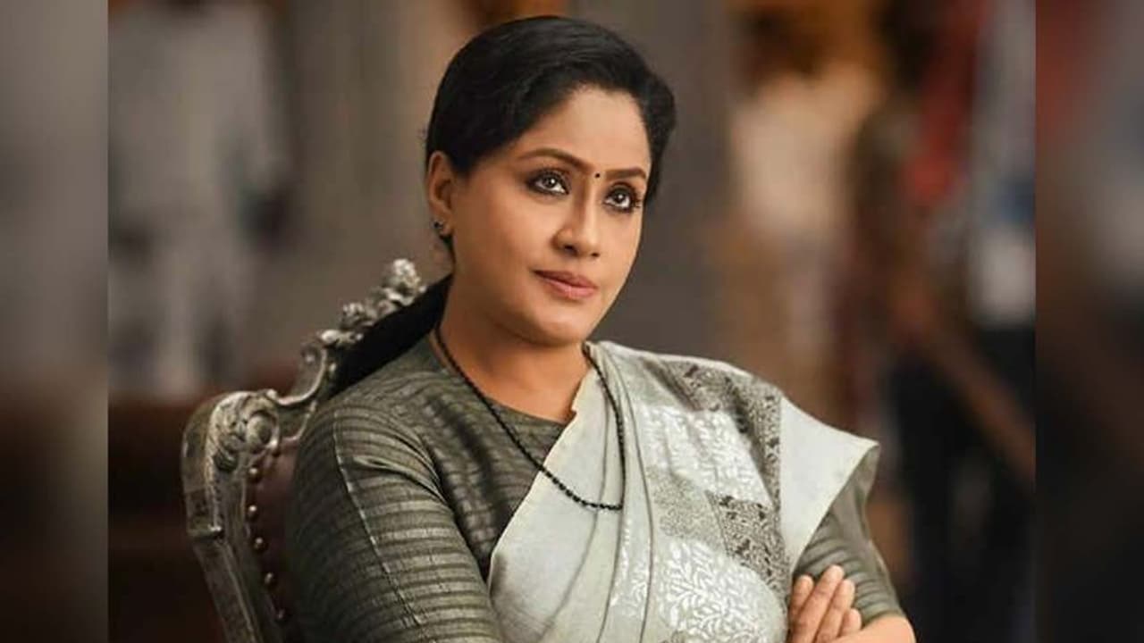 బిఆర్ఎస్ అభ్యర్థులను మార్చాల్సిందే... వారికి టికెట్లు కేటాయించాలి..: విజయశాంతి బిఆర్ఎస్ అభ్యర్థులను మార్చాల్సిందే... వారికి టికెట్లు కేటాయించాలి..: విజయశాంతి