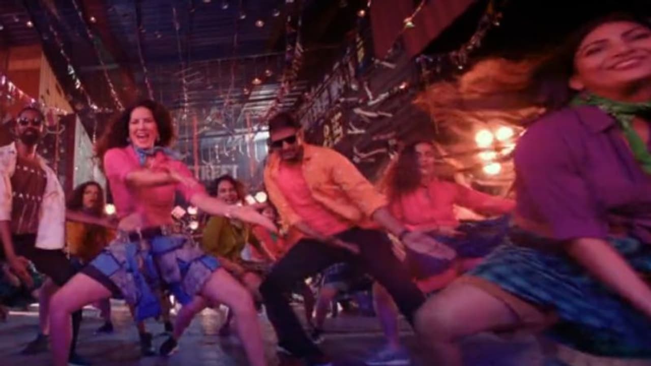 ഹൊറര് കോമഡിയുമായി സണ്ണി ലിയോണ്, വീഡിയോ ഗാനത്തിന്റെ ദൃശ്യങ്ങള് പുറത്ത് ഹൊറര് കോമഡിയുമായി സണ്ണി ലിയോണ്, വീഡിയോ ഗാനത്തിന്റെ ദൃശ്യങ്ങള് പുറത്ത്