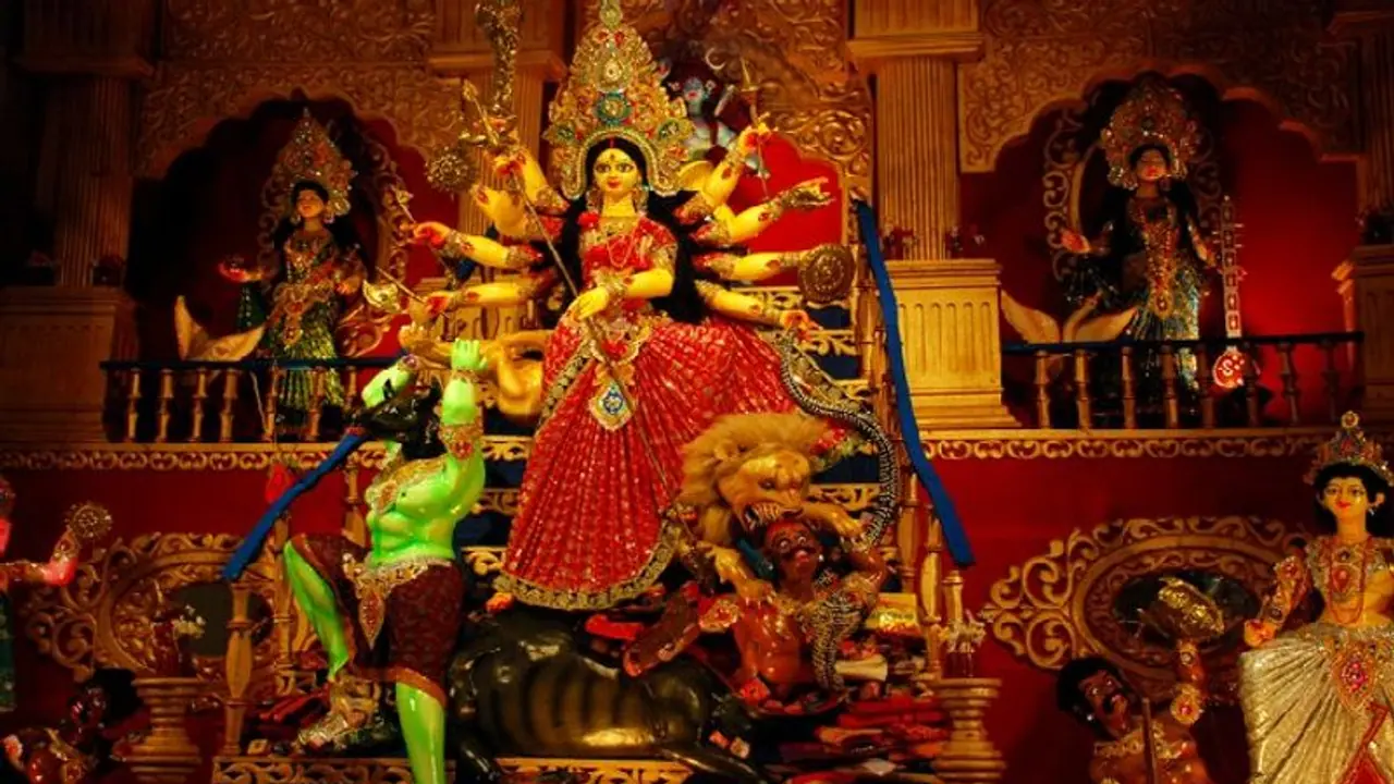 ২০২২ এ এসে দ্বিতীয় বছরে পা রাখলো ডেইলিহান্ট শারদ সম্মান, শহর পেরিয়ে জেলার পুজোকেও পুরস্কার প্রদান