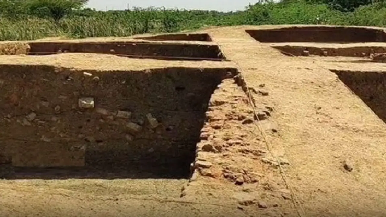 தங்கத்தினால் ஆன அணிகலன்கள் கண்டெடுப்பு… வடக்குபட்டு அகழாய்வில் கிடைத்த பொக்கிஷம்!! தங்கத்தினால் ஆன அணிகலன்கள் கண்டெடுப்பு… வடக்குபட்டு அகழாய்வில் கிடைத்த பொக்கிஷம்!!