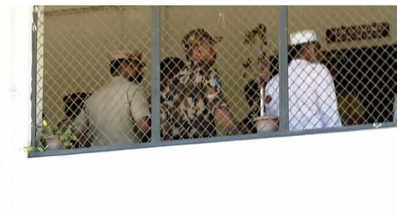 Nationwide crackdown on PFI continues, over 100 held after raids