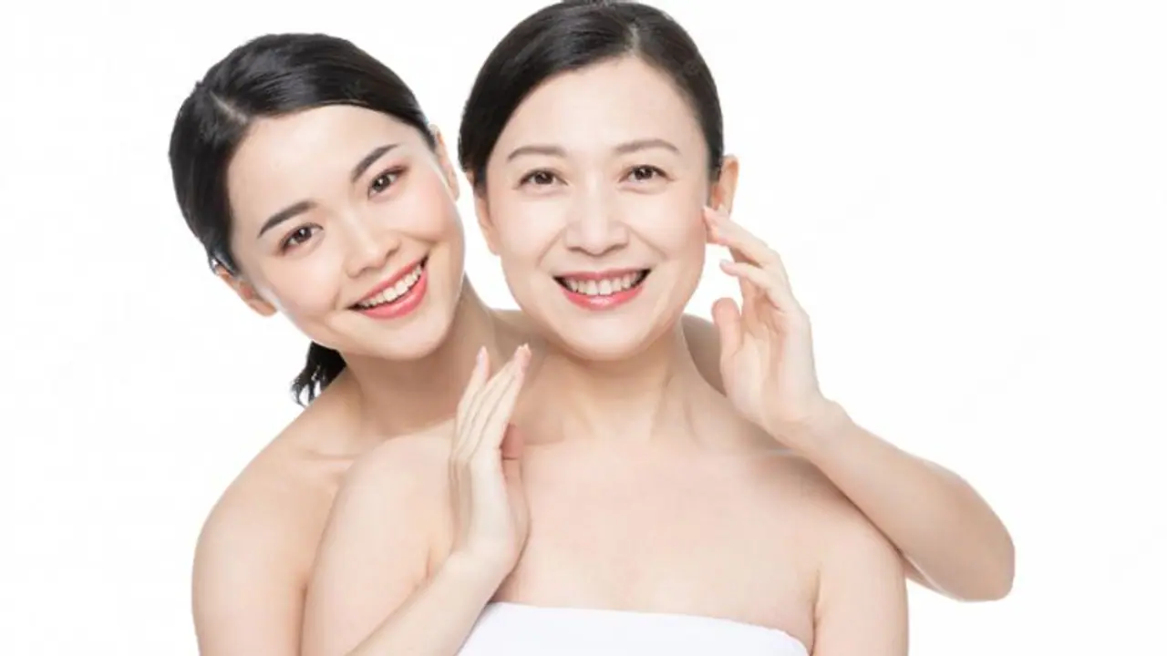 Skin Care : നാല്‍പതുകളിലെ ചര്‍മ്മ സംരക്ഷണം; ശ്രദ്ധിക്കേണ്ട കാര്യങ്ങള്‍...