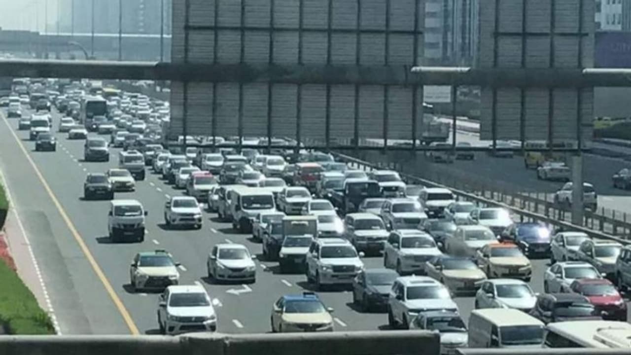 ബോധപൂര്വം കാര് പിന്നിലേക്ക് എടുത്ത് മറ്റൊരു വാഹനത്തെ ഇടിച്ചു; യുഎഇയില് ഡ്രൈവര്ക്ക് പിഴ ബോധപൂര്വം കാര് പിന്നിലേക്ക് എടുത്ത് മറ്റൊരു വാഹനത്തെ ഇടിച്ചു; യുഎഇയില് ഡ്രൈവര്ക്ക് പിഴ