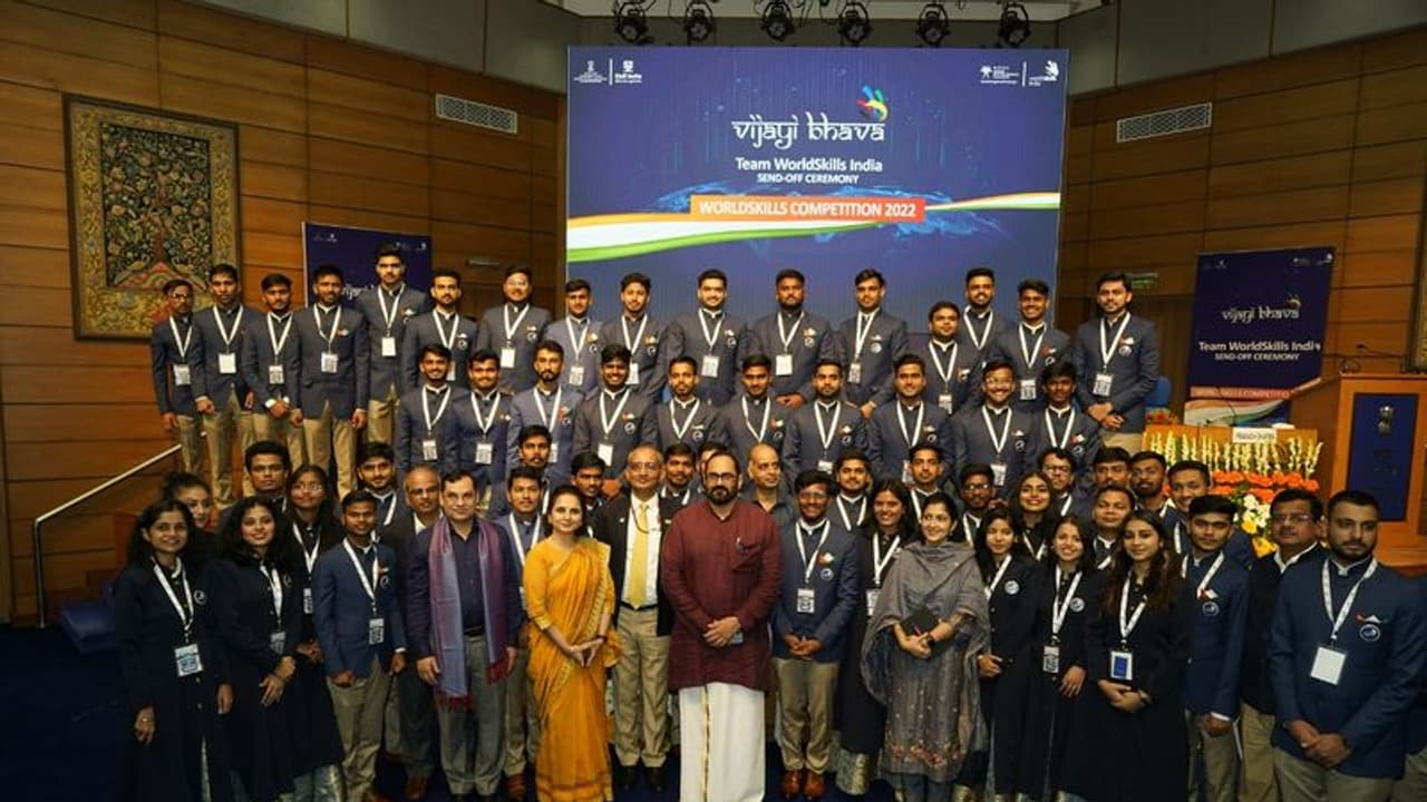 ವರ್ಲ್ಡ್ ಸ್ಕಿಲ್ಸ್ ಸ್ಪರ್ಧೆ 2022, ನಮ್ಮ ಕೌಶಲ್ಯ ಚಾಂಪಿಯನ್‌ಗಳನ್ನು ಸಂಭ್ರಮಿಸುವ ಸಮಯ, ರಾಜೀವ್ ಚಂದ್ರಶೇಖರ್!