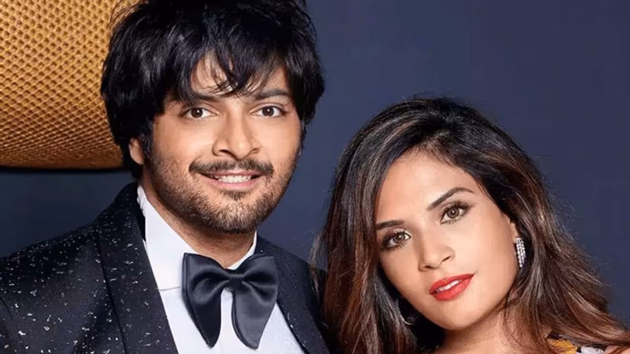 इन बॉलीवुड स्टार्स से दो कदम आगे निकले ऋचा अली, गेस्ट को खुश करने लिया शादी से जुड़ा 1 बड़ा फैसला इन बॉलीवुड स्टार्स से दो कदम आगे निकले ऋचा अली, गेस्ट को खुश करने लिया शादी से जुड़ा 1 बड़ा फैसला